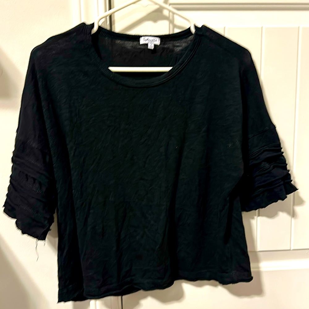 Pretty splendid women’s top